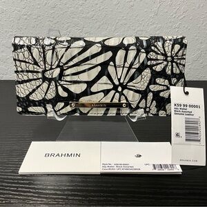 Brahmin Ady DAISY BATIK MELBOURNE Abstract Floral Wallet